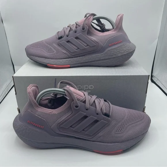 Adidas Ultraboost 22 Women Legacy Purple Grey GX5586 Shoes NEW. - Picture 1 of 4